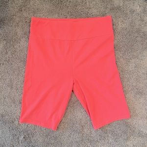 Bright pink wild fable bike short size large
